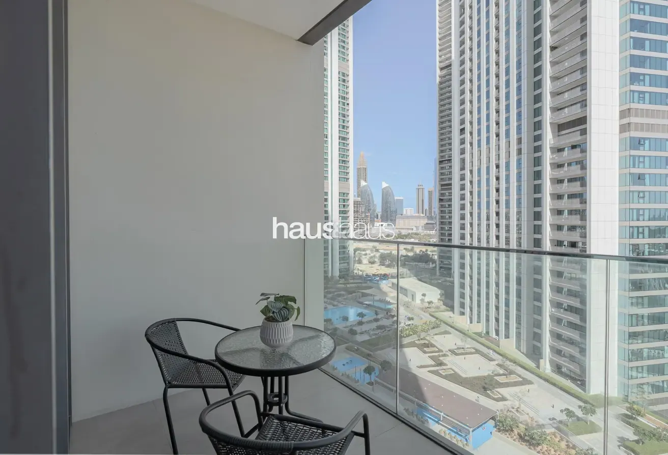 Charming 1BR | Central | Radiant and Serene