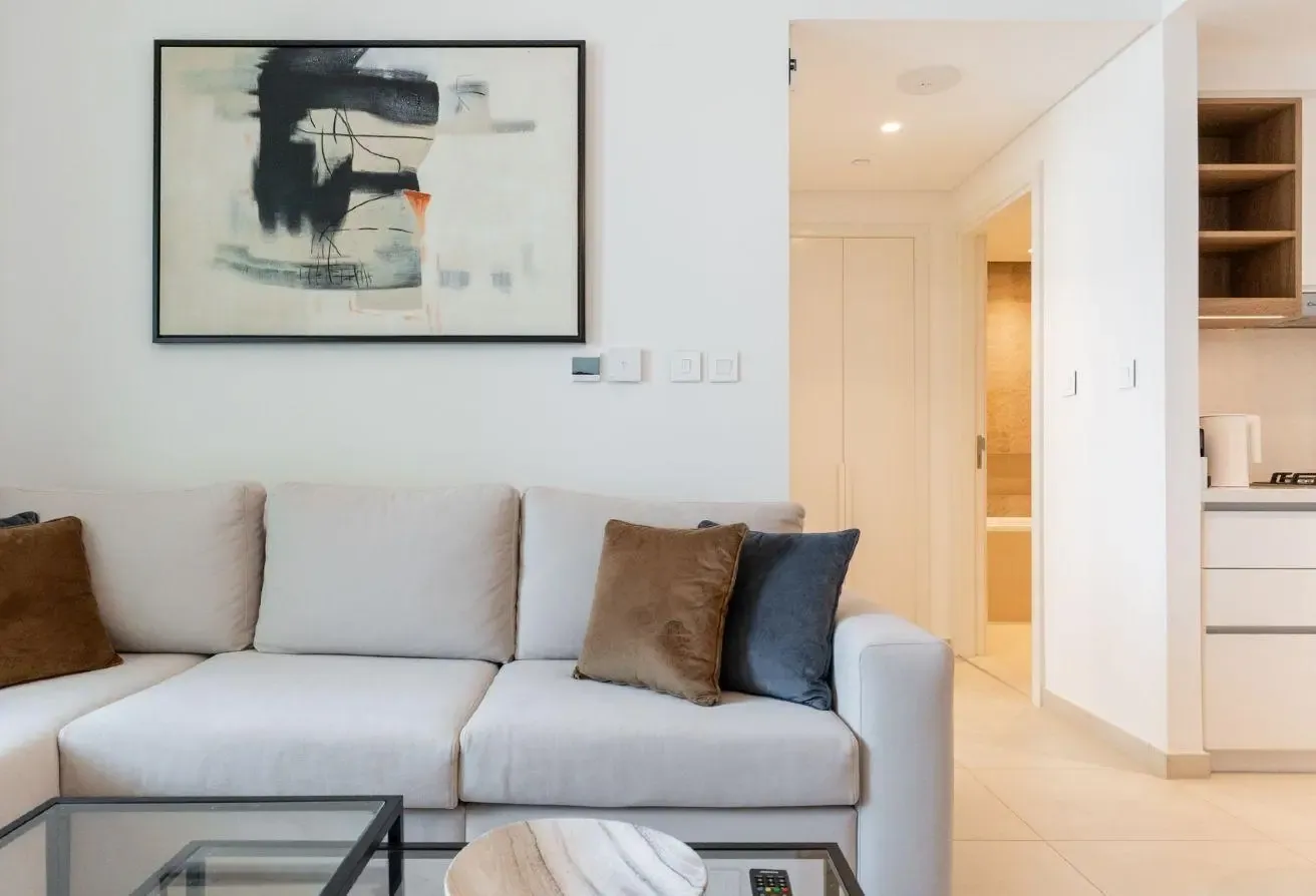 Modern | Spacious | Furnished