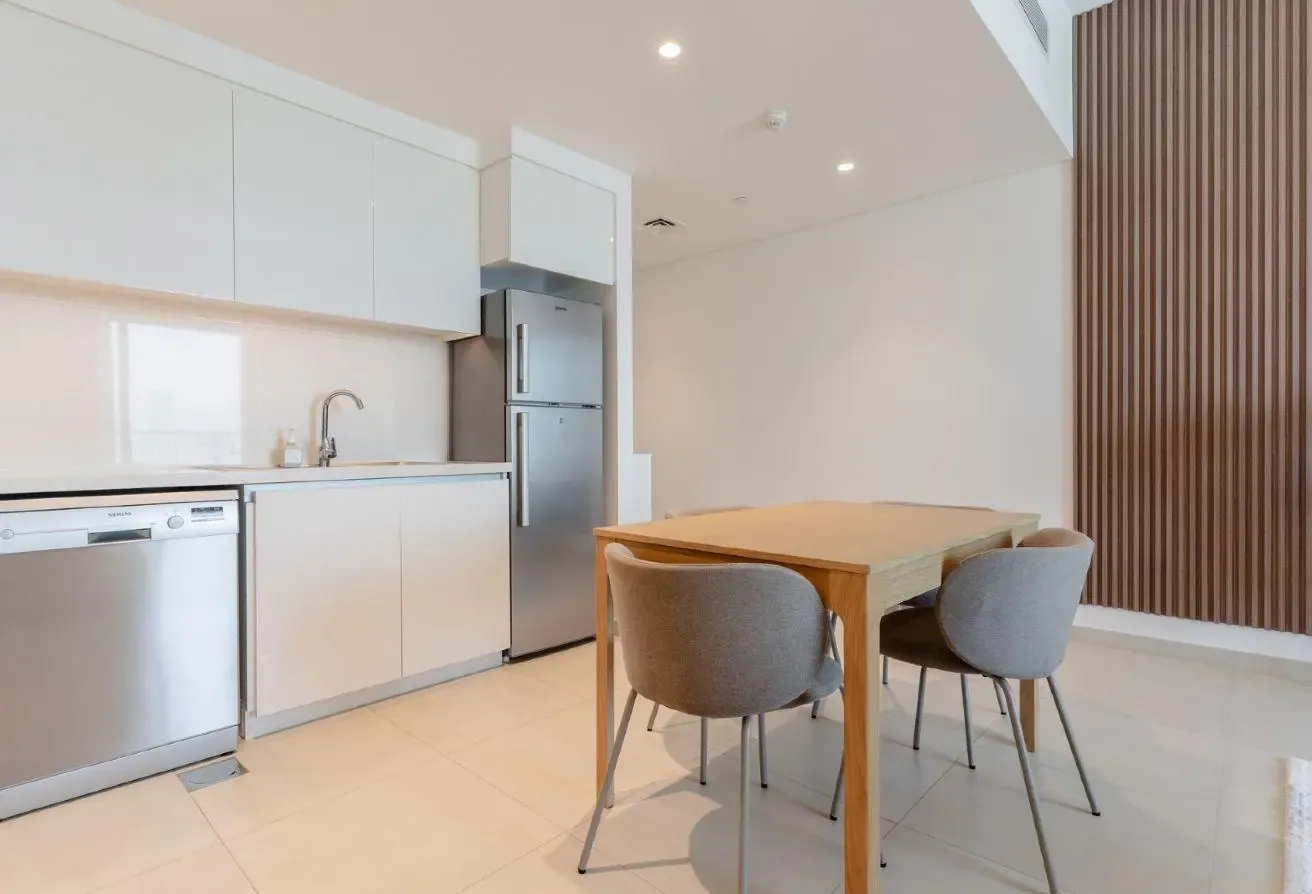 Modern | Spacious | Furnished