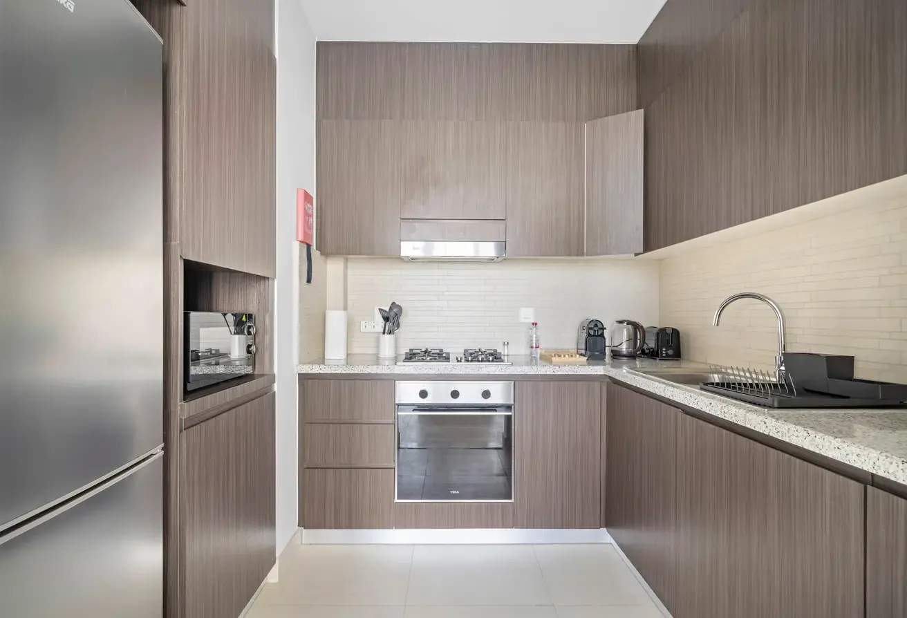 Fully Furnished | Bills Included | Flexible Stay