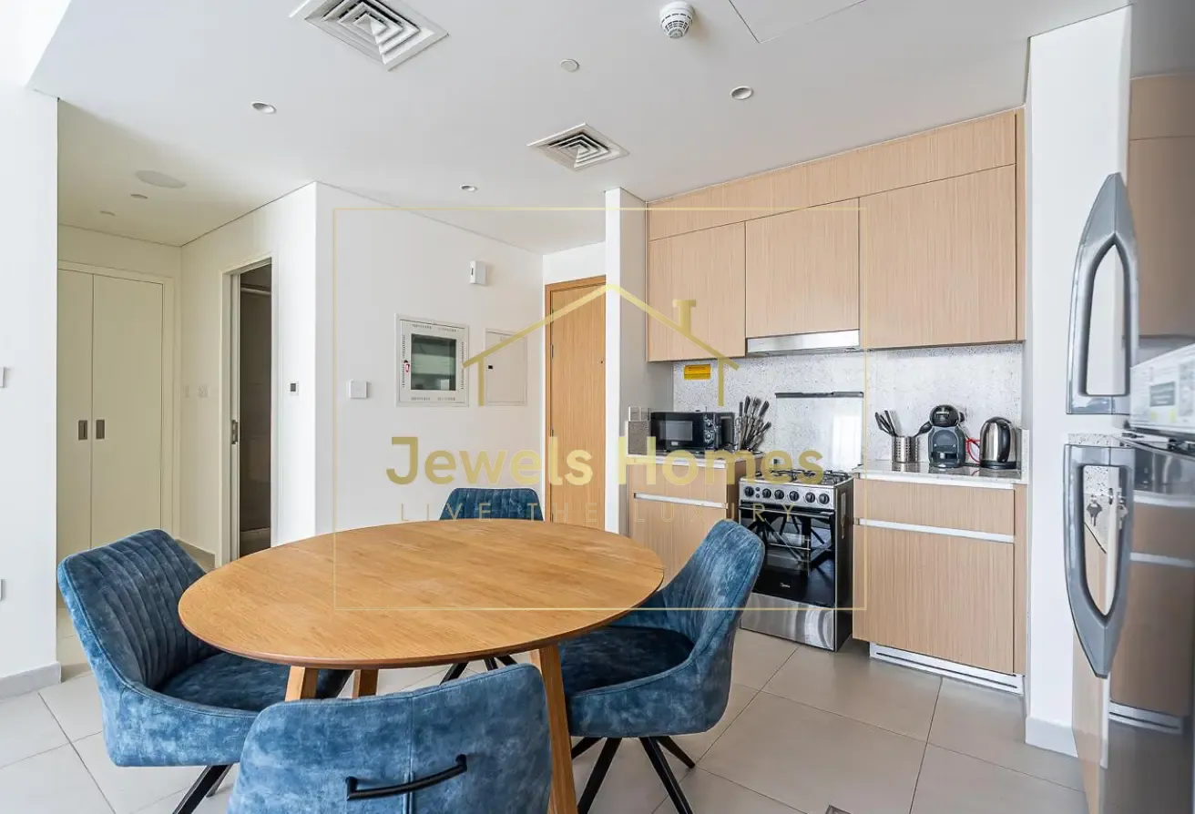 FULLLY FURNISHED| POOL VIEW| REMARKABLE UNIT| CALL