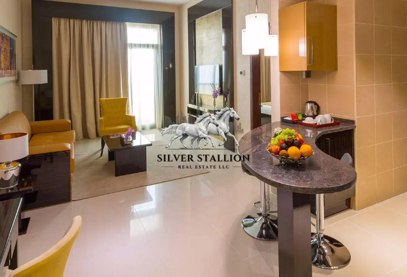 Luxury 1BR | Free DEWA & Internet | SZR