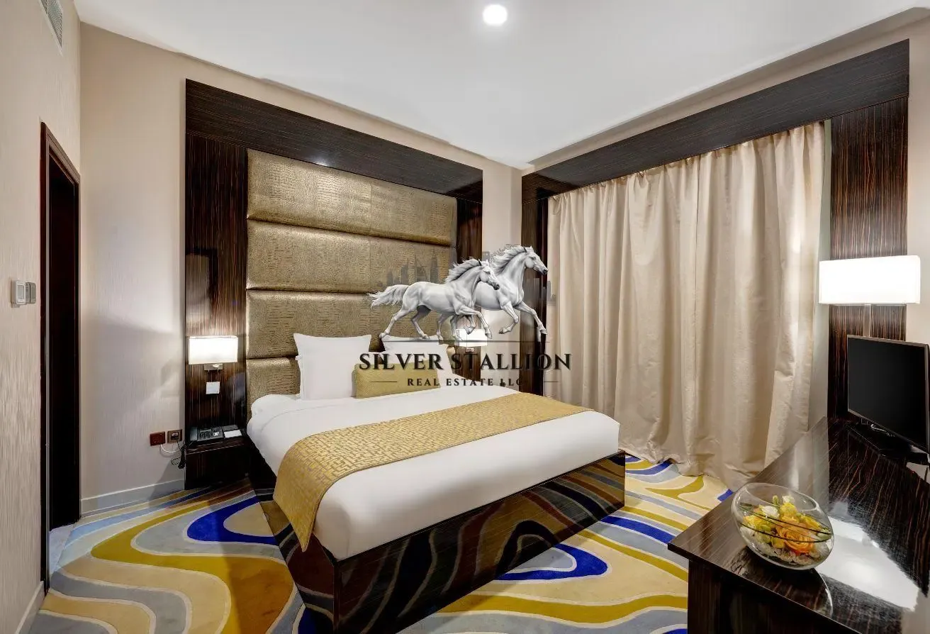 Luxury 1BR | Free DEWA & Internet | SZR