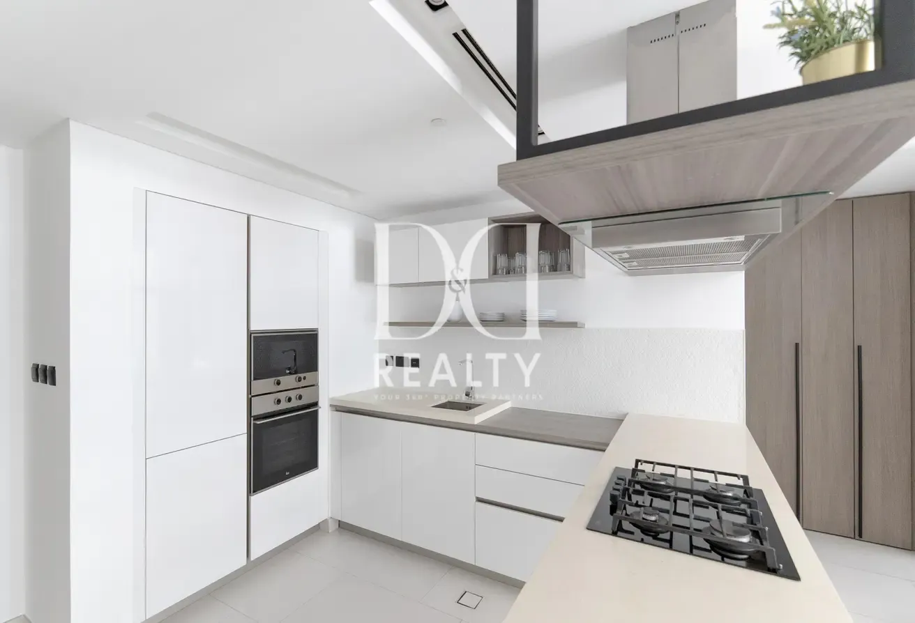 VACANT | Fully Furnished | Prime Location