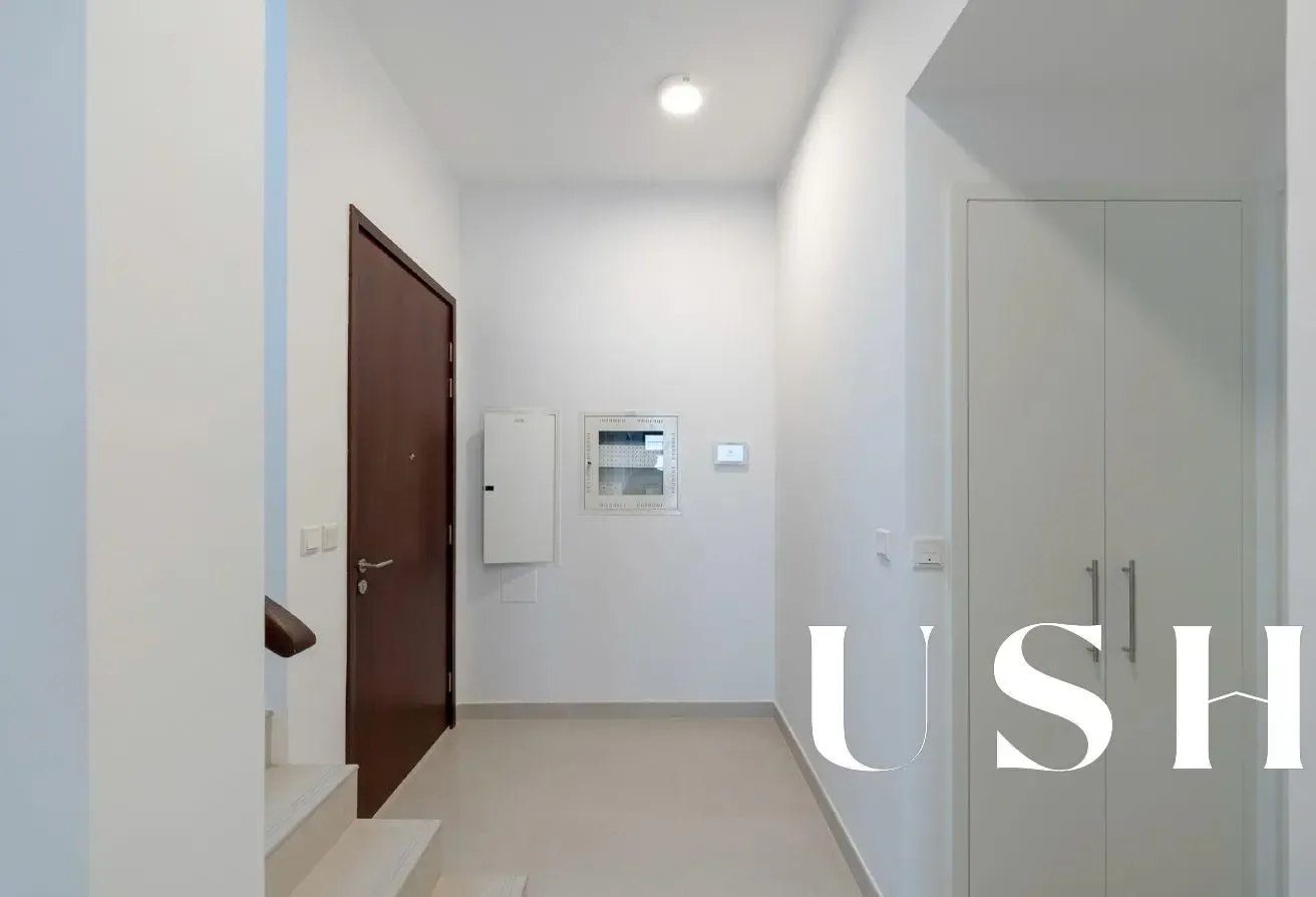 4BR+M | Largest Plot | Green Belt | Near Entrance