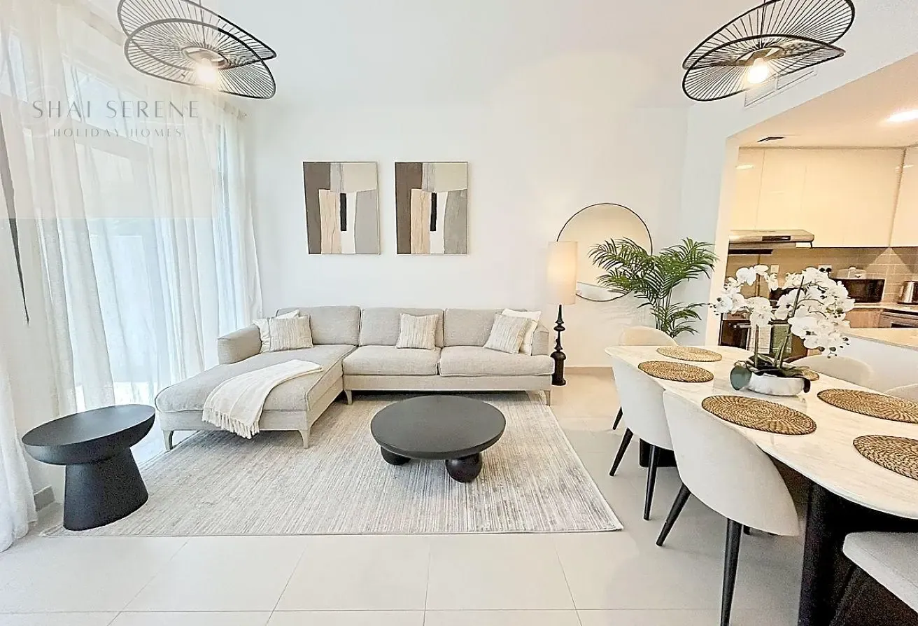 Spacious 4BR + Maids Townhouse | Bills Included