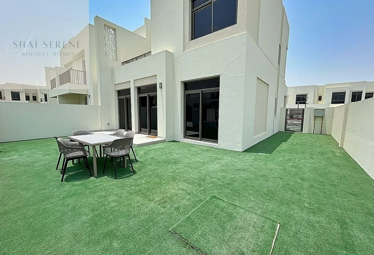 Spacious 4BR + Maids Townhouse | Bills Included