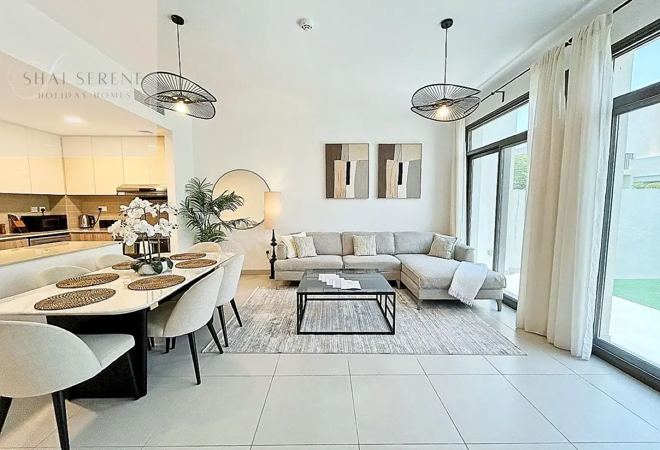 * Luxury 4BR + Maids Townhouse | Bills Included *