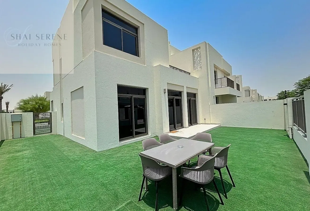 * Luxury 4BR + Maids Townhouse | Bills Included *