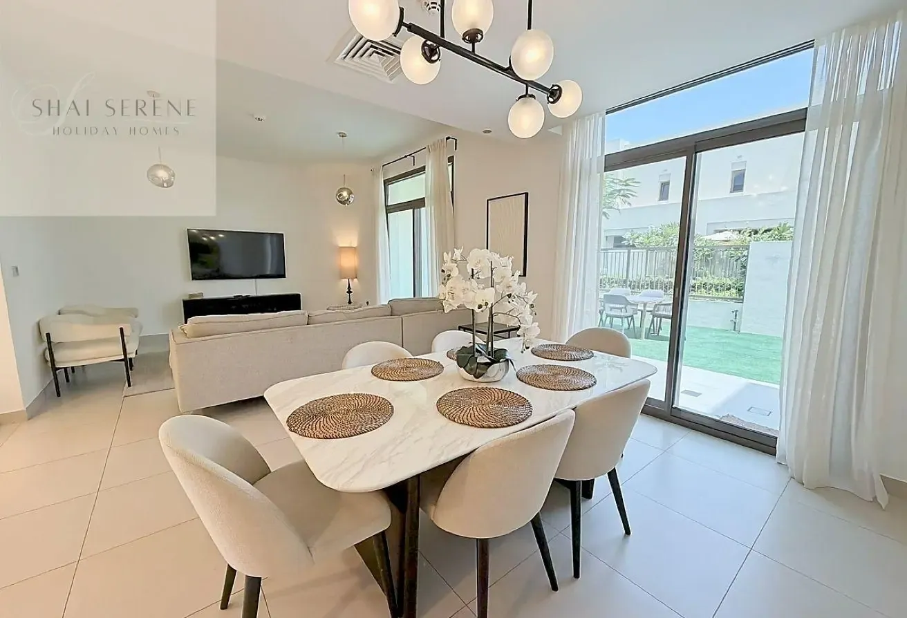 Spacious 3BR + Maid Townhouse | Bills Included