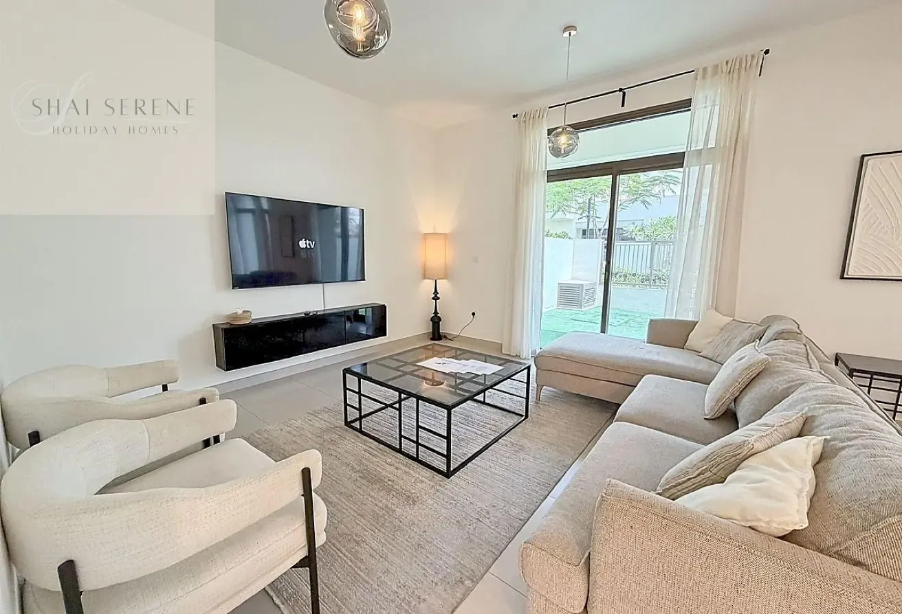 Spacious 3BR + Maid Townhouse | Bills Included