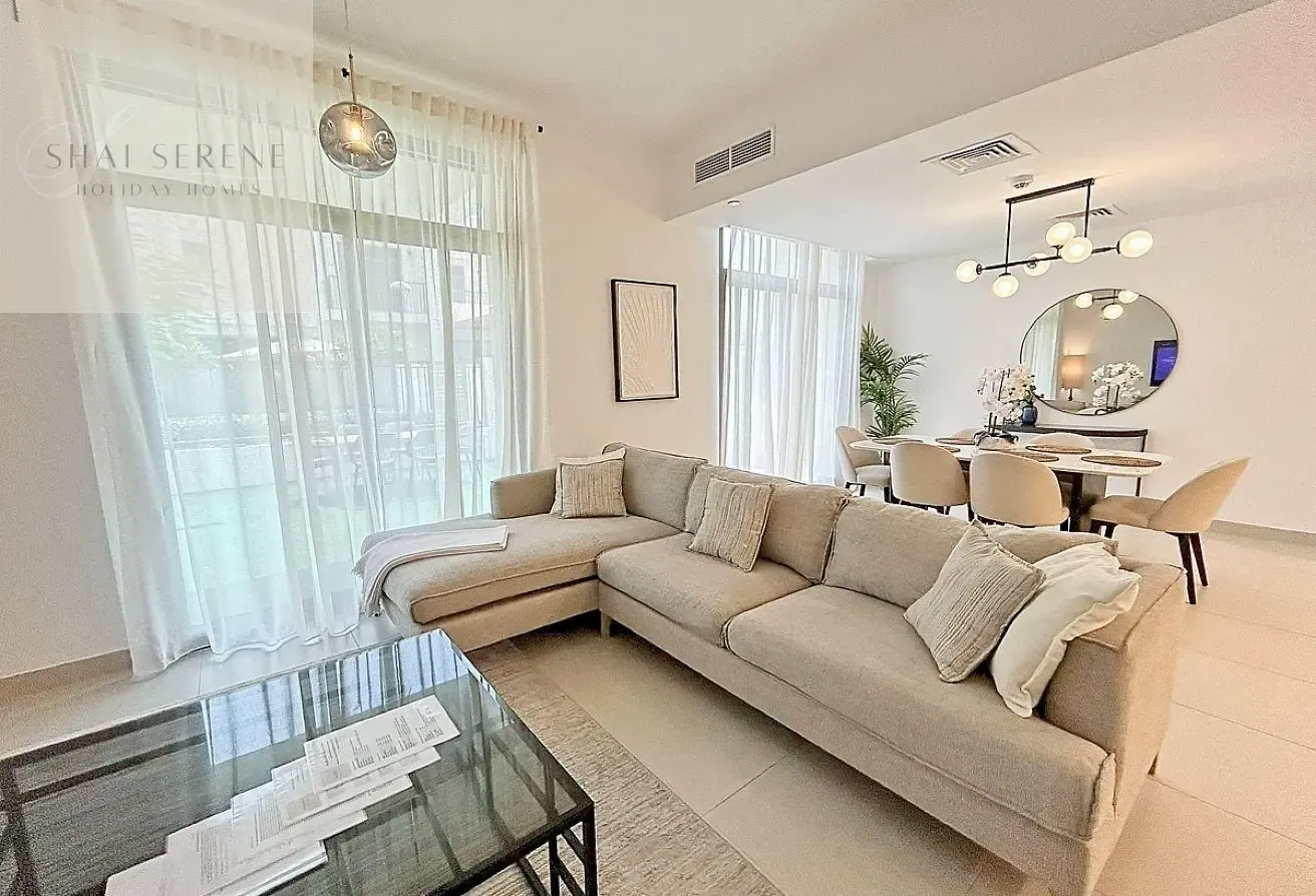 Spacious 3BR + Maid Townhouse | Bills Included