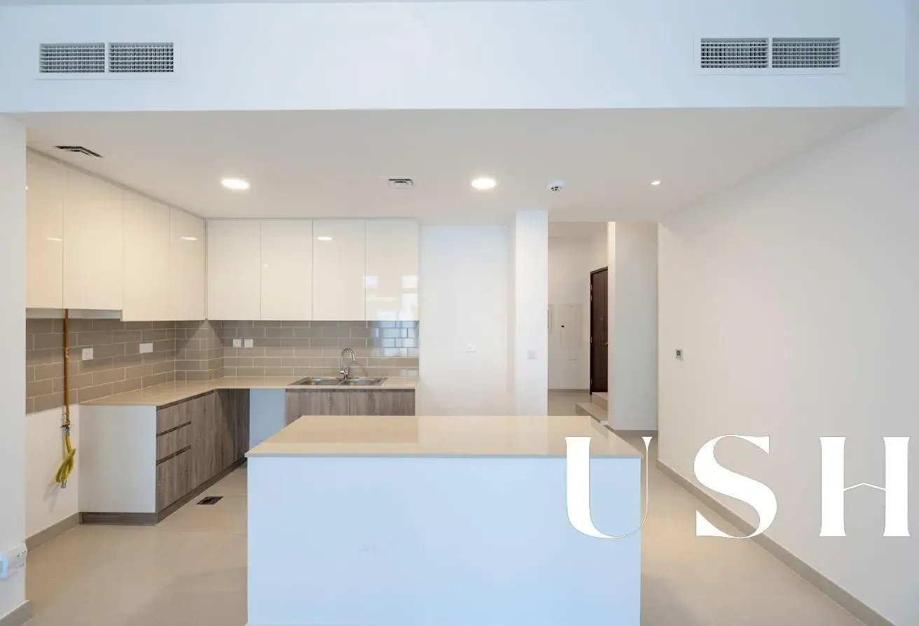 Spacious Corner 4BR| Greenbelt | Landscape Garden
