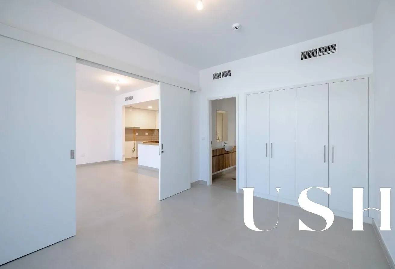 Spacious Corner 4BR| Greenbelt | Landscape Garden