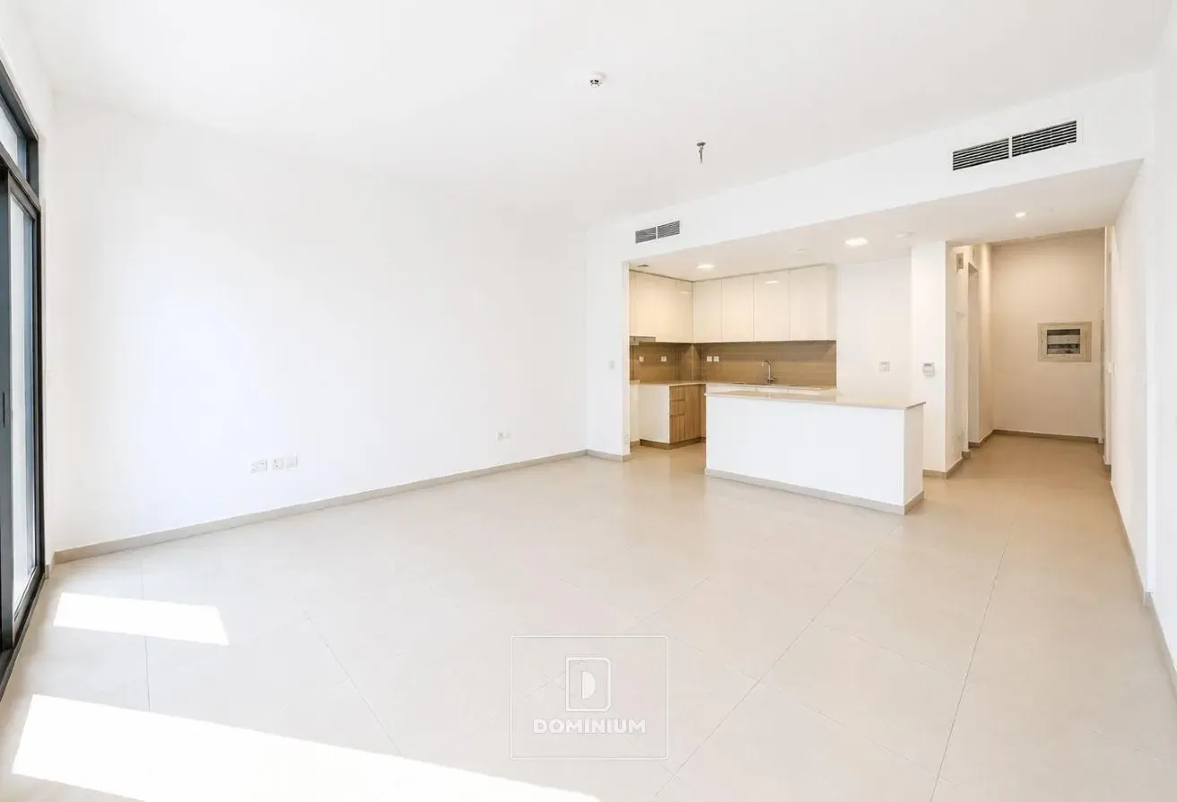 CORNER | CLOSE TO POOL | INTERNAL LOCATION