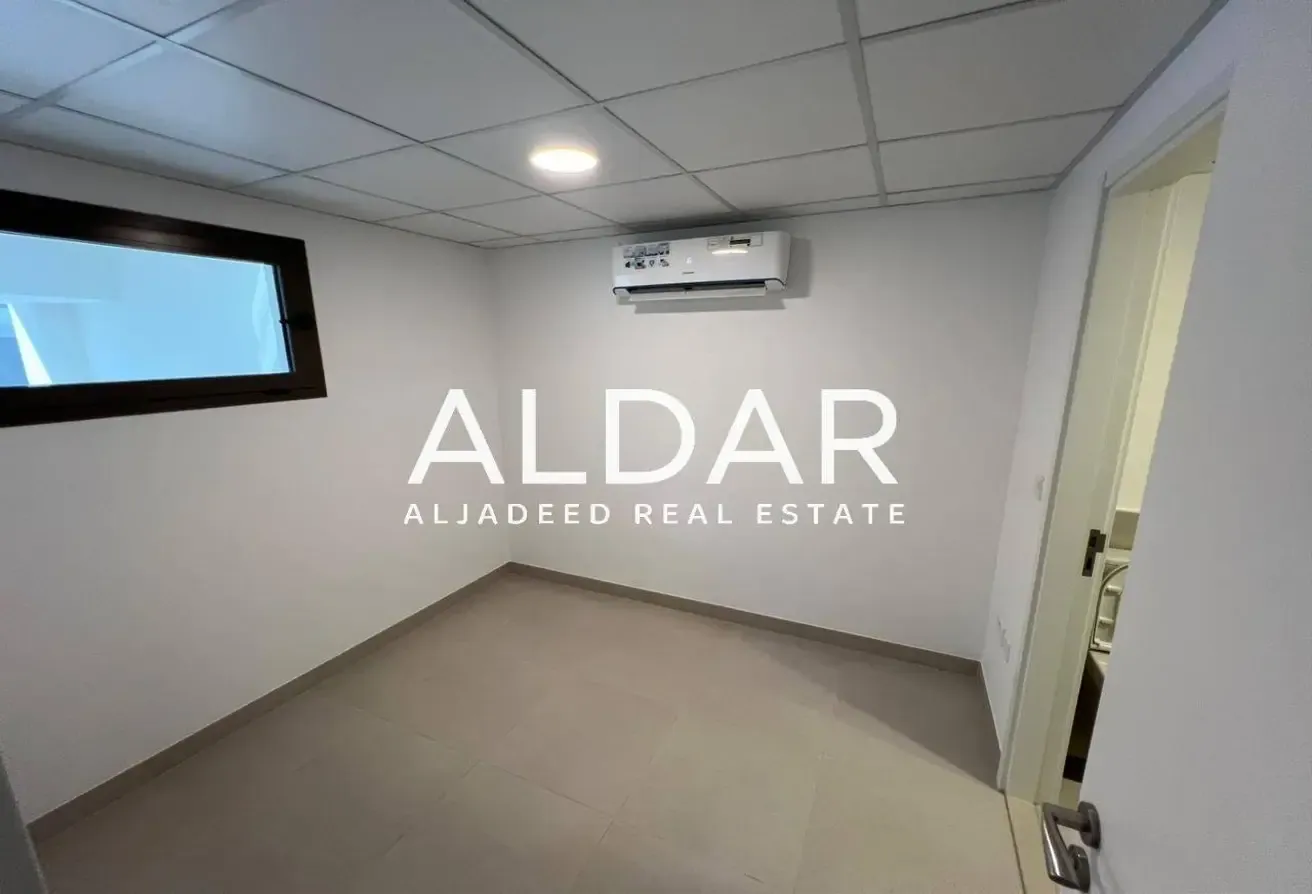 Near Amenities | With Appliances | Private Garden
