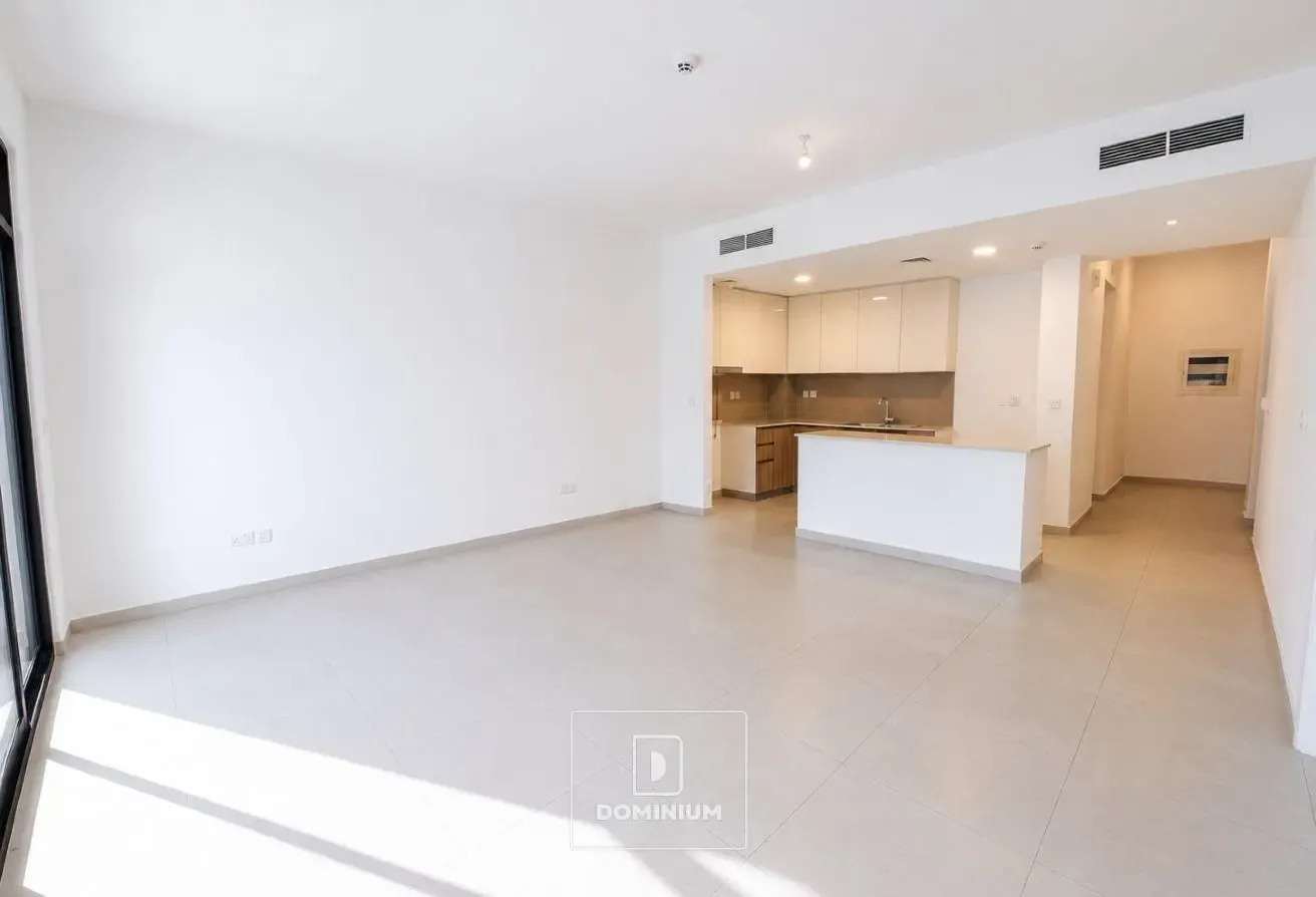 HUGE PLOT | CORNER | VACANT NOW