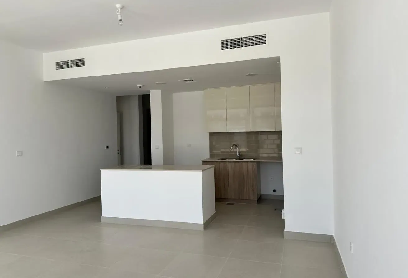 Single Row|Close to Amenities|Family Community