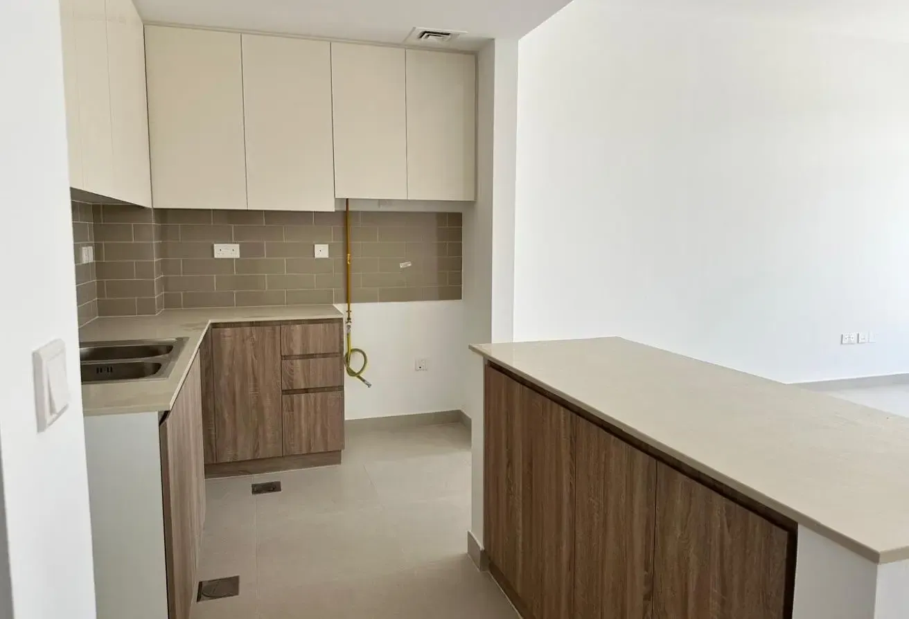 Single Row|Close to Amenities|Family Community
