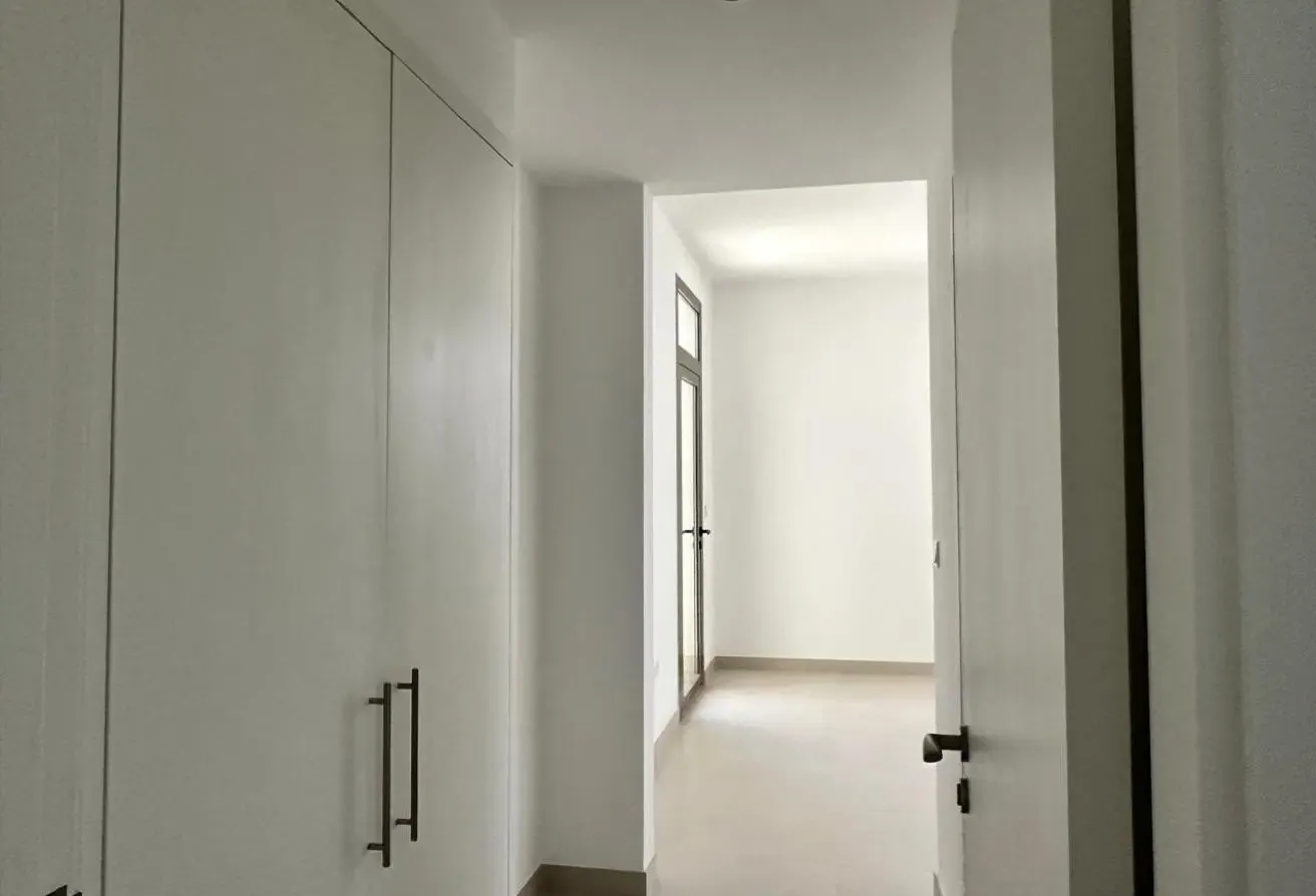 Single Row|Close to Amenities|Family Community