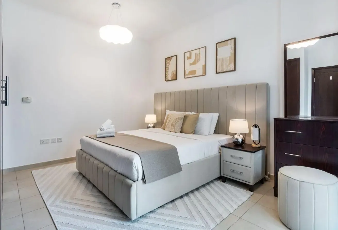 Special offer 1BR Burj Khalifa view BILLS included