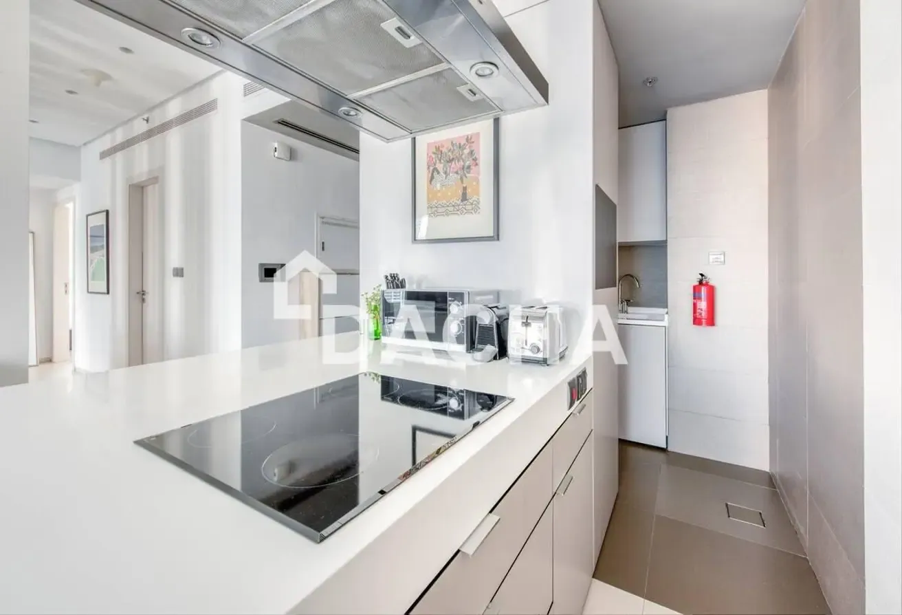 Marina View | Vacant | Upgraded | Fully Furnished