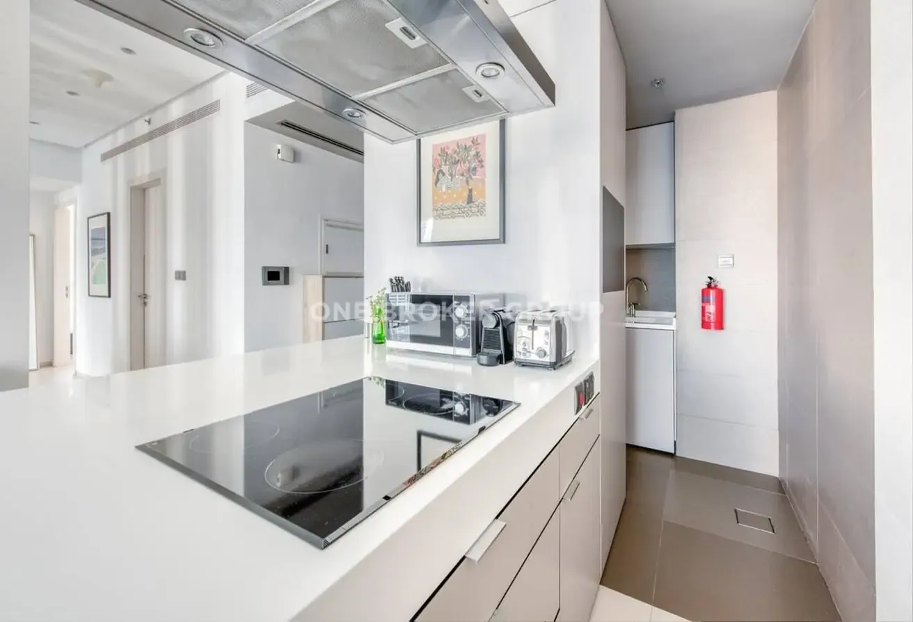 Fully Furnished 2BR |Marina View | Negotiable