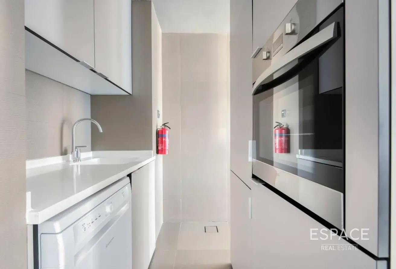 Marina View | Furnished | High Floor
