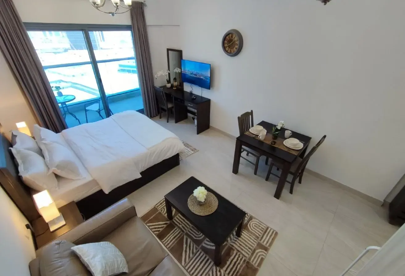 SPECIOUS | FURNISHED | READY TO MOVE