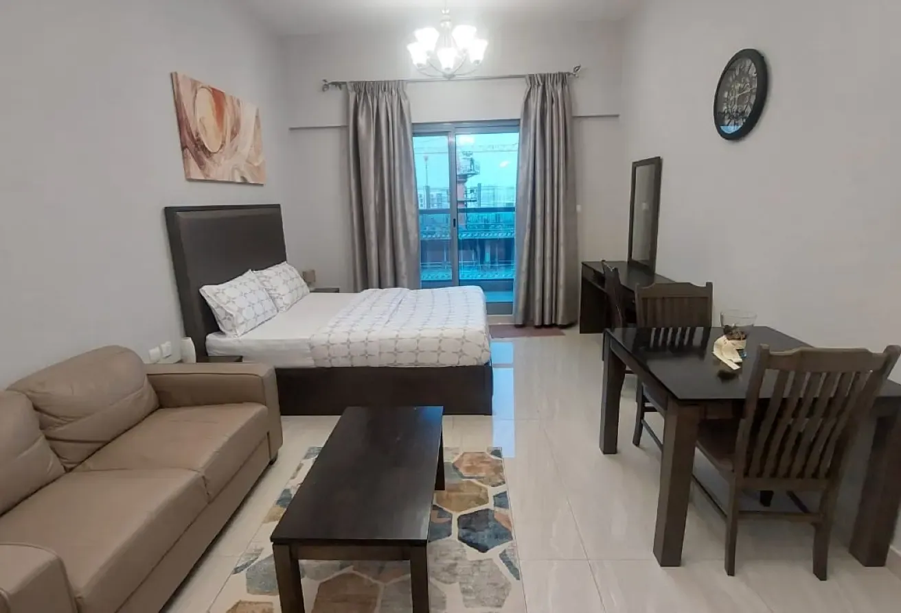 HIGHER FLOOR-FURNISHED STUDIO-PRIME LOCATION