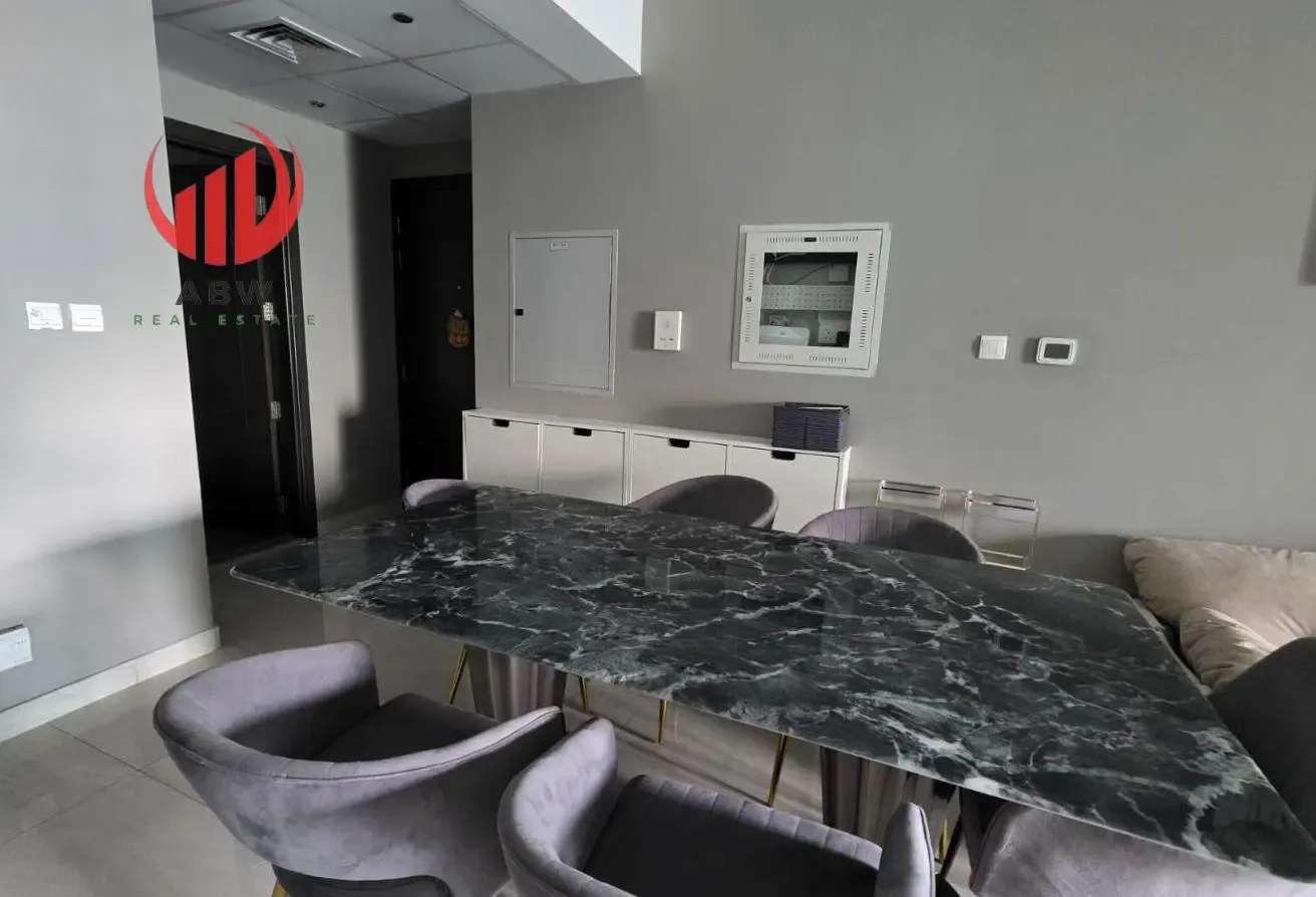 Move Into Luxury | Hot Offer  | Canal & City Views
