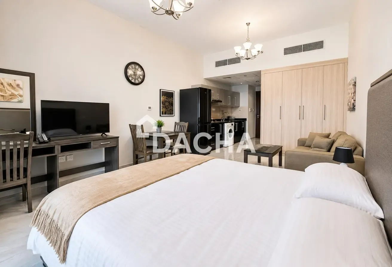 High Floor | Canal View | 12 cheques | Furnished