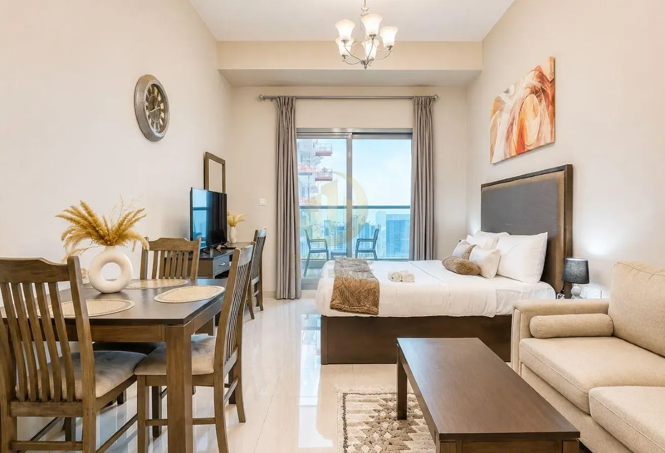 High Floor Studio in Business Bay | Vacant Now