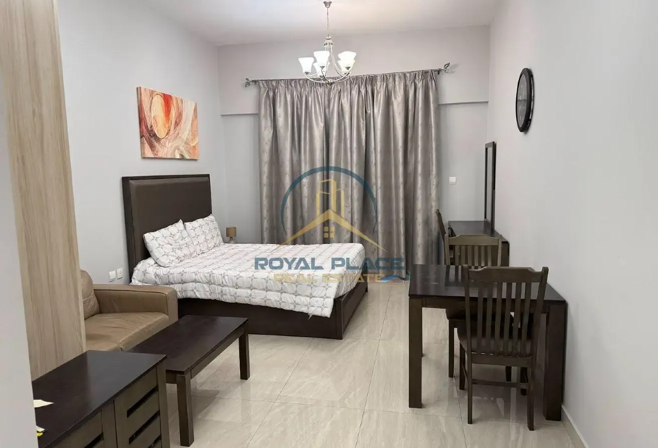 Studio with Balcony | Canal View | Elite Residence