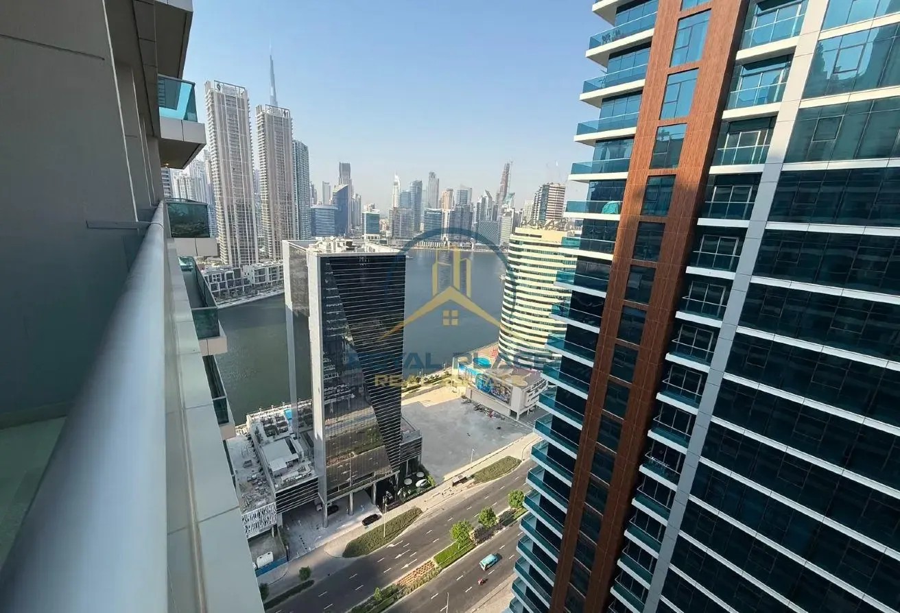 Studio with Balcony | Canal View | Elite Residence