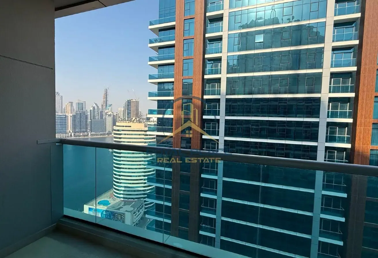 Studio with Balcony | Canal View | Elite Residence