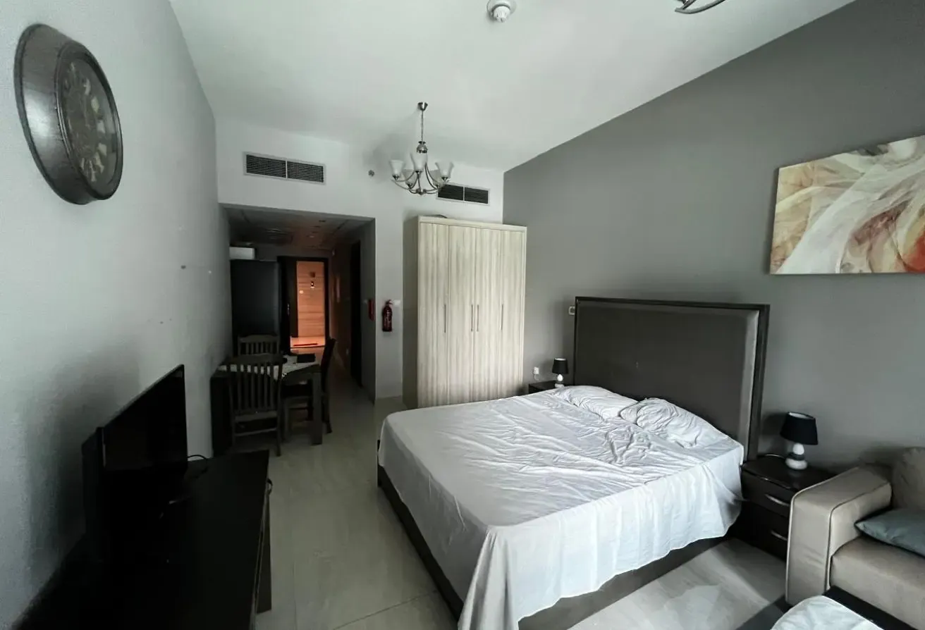 HOT DEAL | SPACIOUS STUDIO | AFFORDABLE APARTMENT