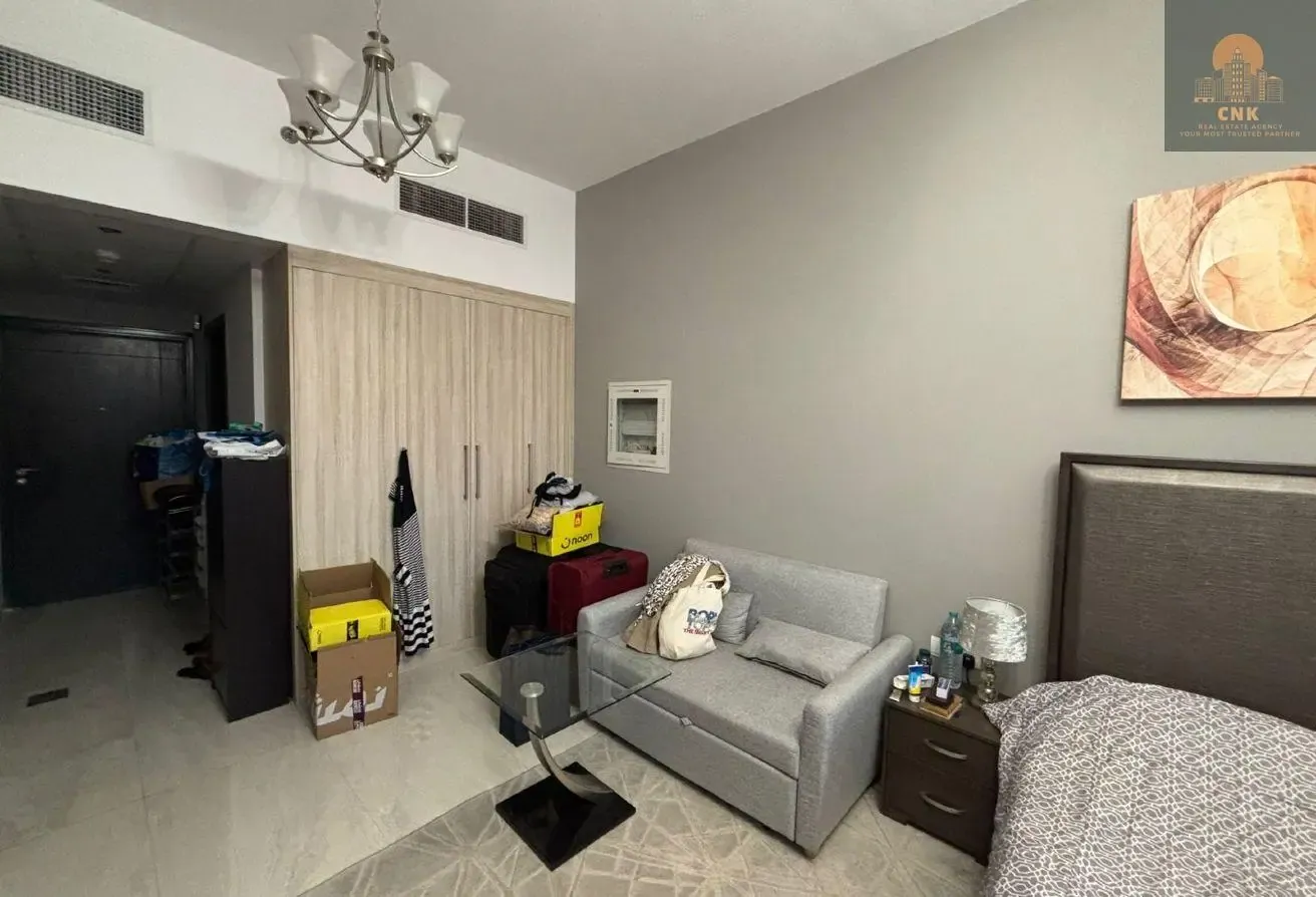 HIGH FLOOR|BURJ VIEWS|FURNISHED|BUS STOP NEARBY