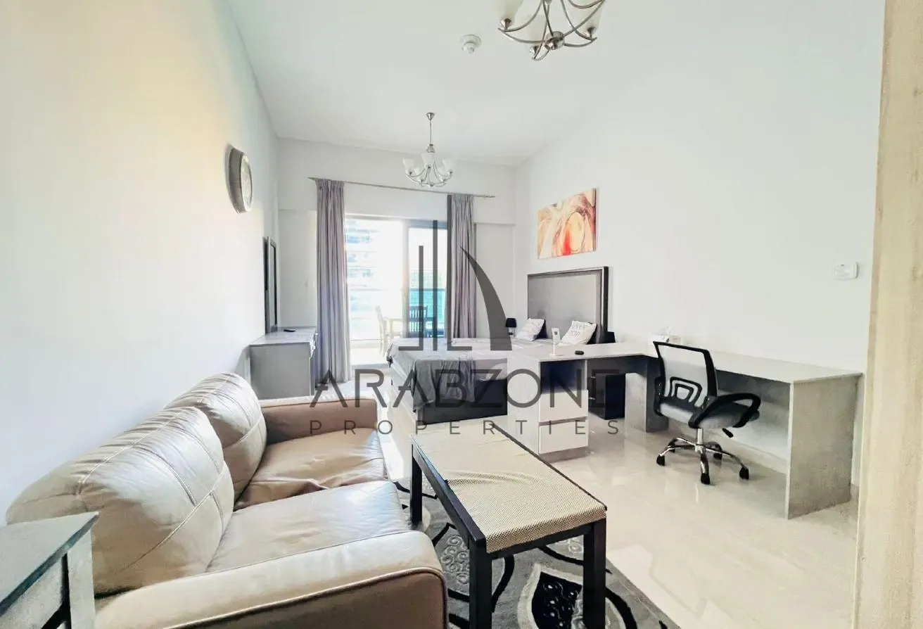 Bright & Spacious | Well maintained |Higher floor