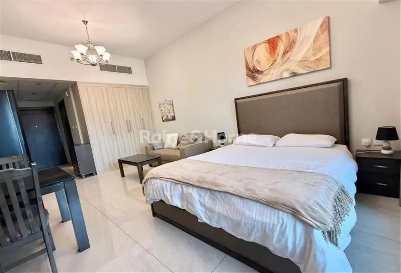 Furnished | High floor | Spacious | Canal View