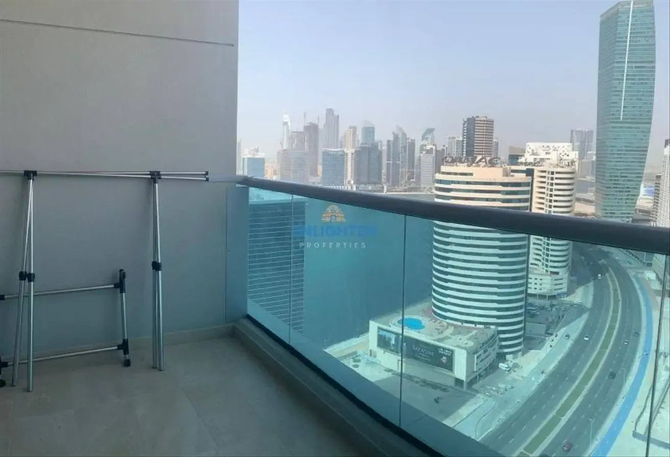 Furnished | High Floor | Ready to Move-in