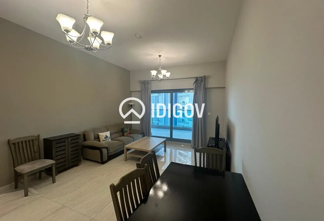 Vacant | Mid Floor | Furnished | With Balcony