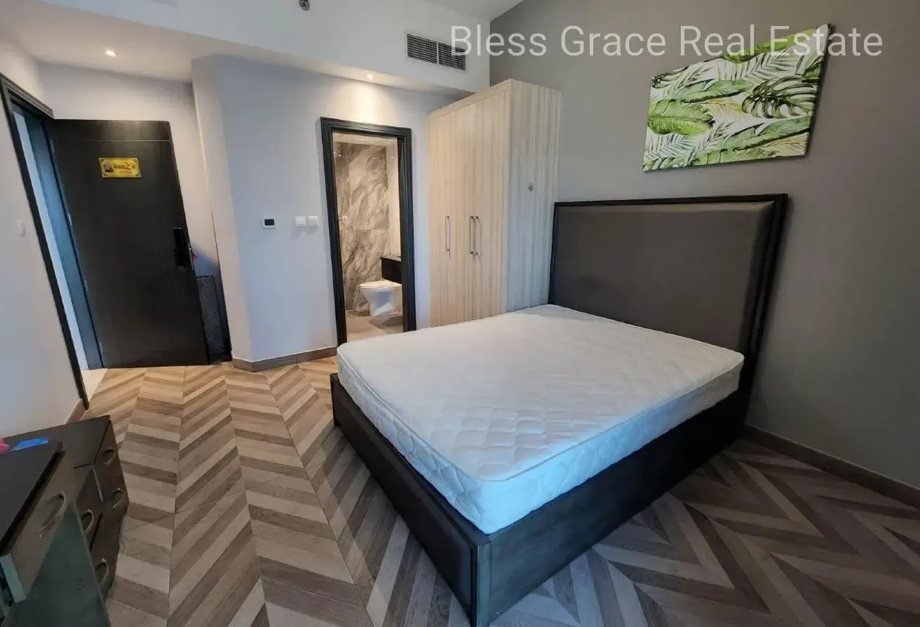 Furnished| High floor| Good View| Big Balcony