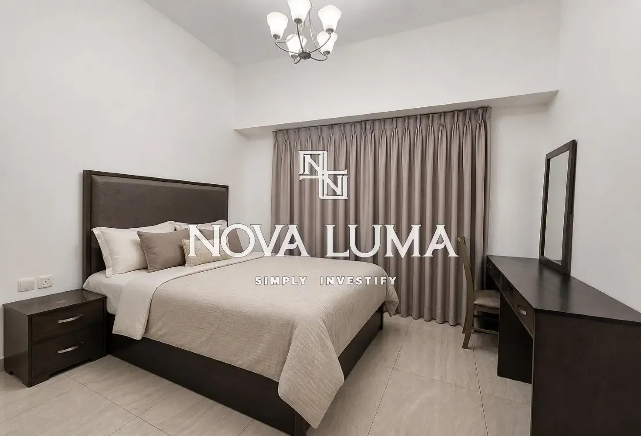 Studio with Balcony | Canal View | Elite Residence