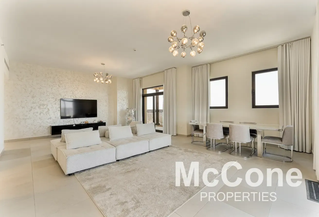 Premium Penthouse | Burj View | Luxury Furniture