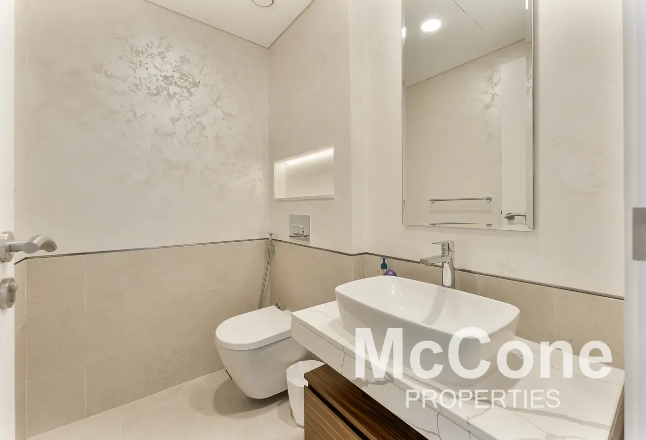 Premium Penthouse | Burj View | Luxury Furniture