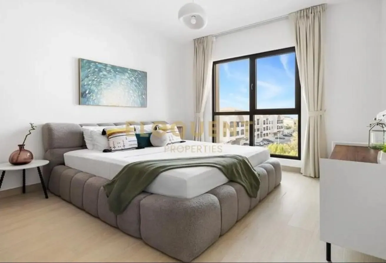 Motivated LL | Furnished | Burj View | Aug Move In