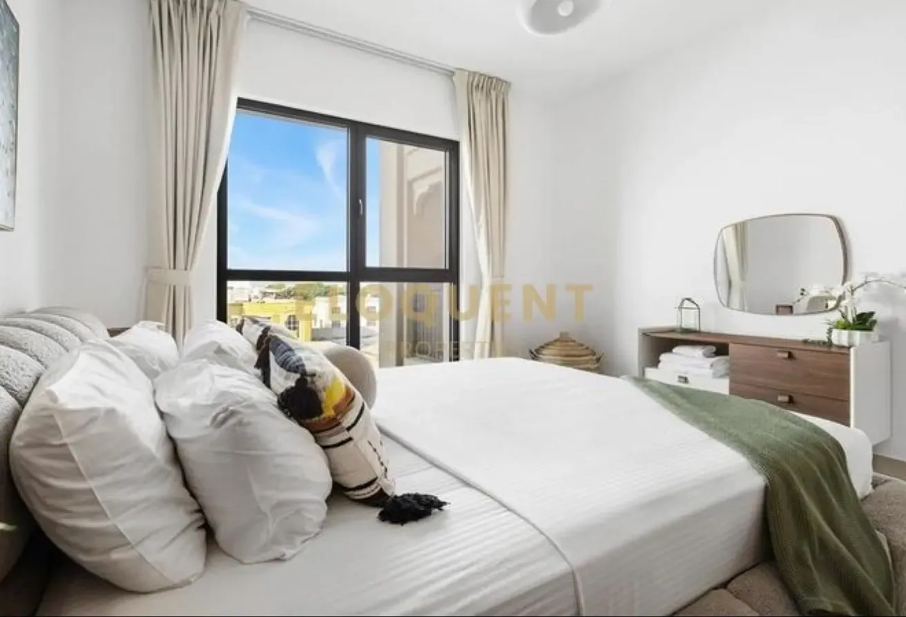 Motivated LL | Furnished | Burj View | Aug Move In