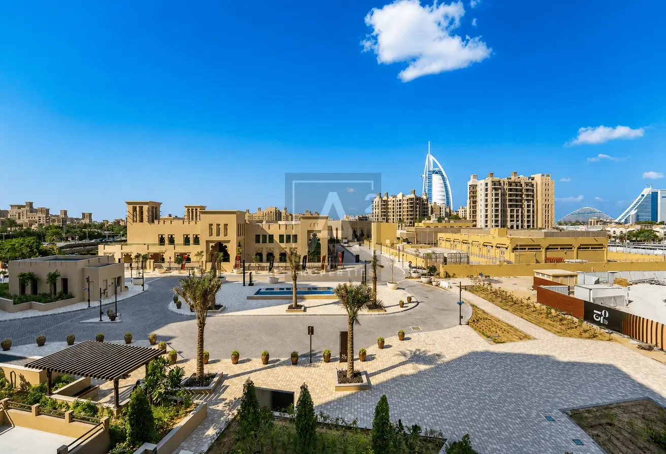 LUXURIOUS | PRIME LOCATION | SPACIOUS