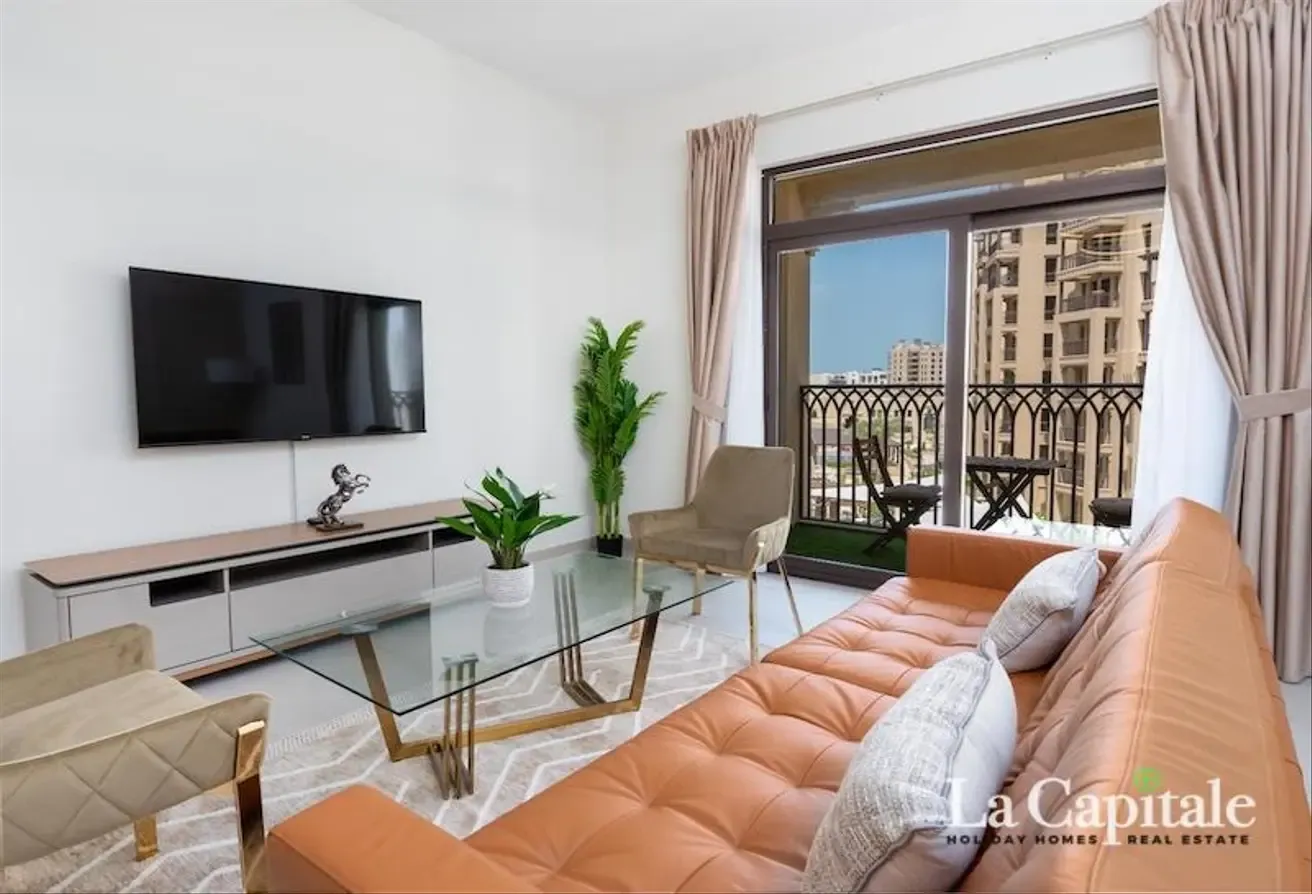 FULLY FURNISHED | VACANT | WELL-MAINTAINED
